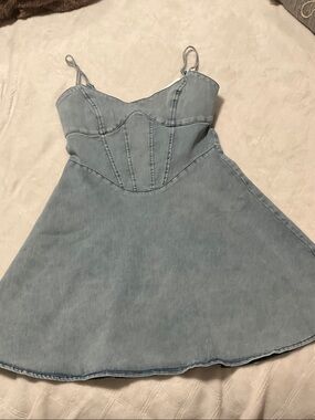 Klesis Branded Clothing Tag - Soft Blue Garment